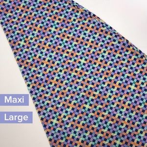 Large LuLaRoe Maxi